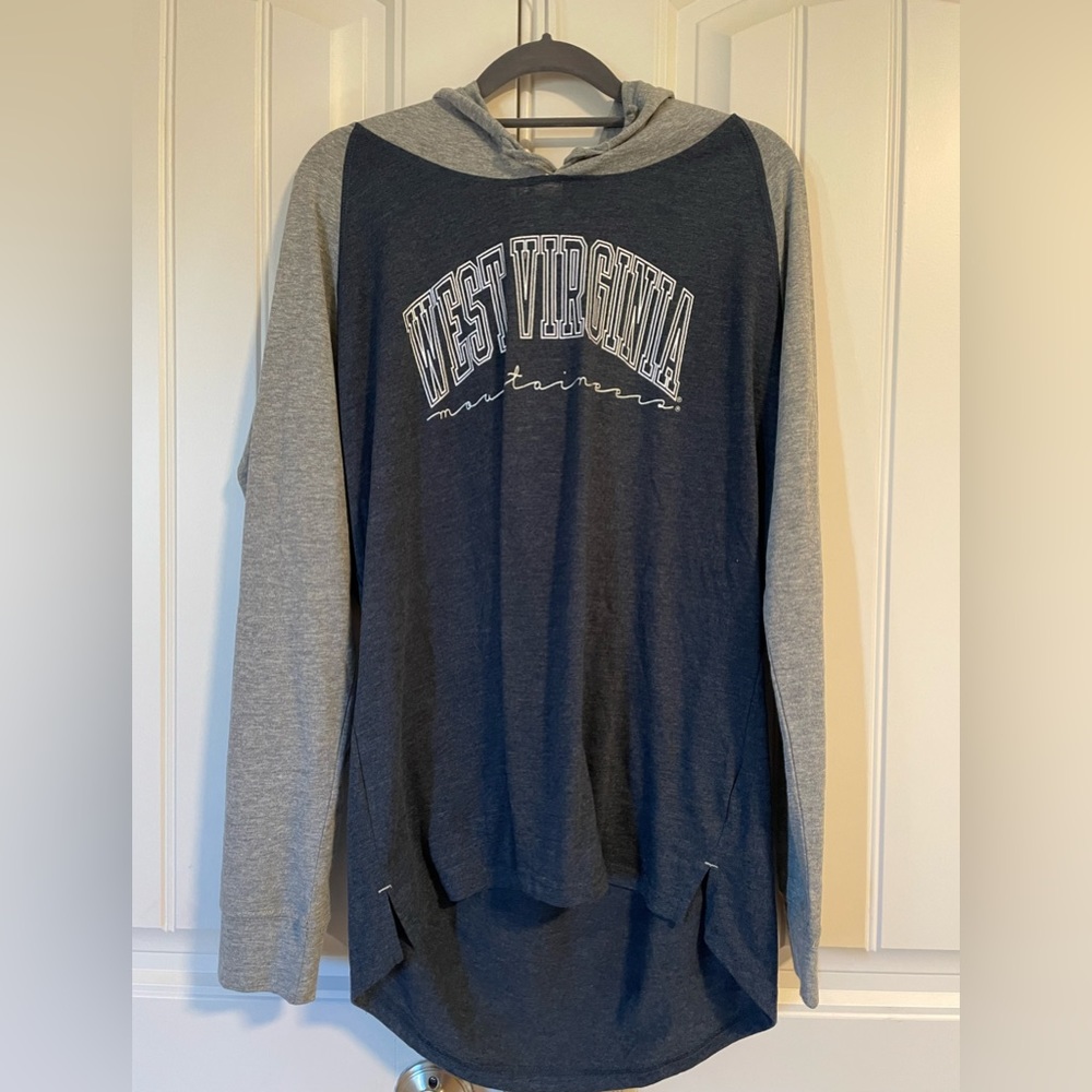West Virginia Long Sleeve Hoodie Shirt Size L
